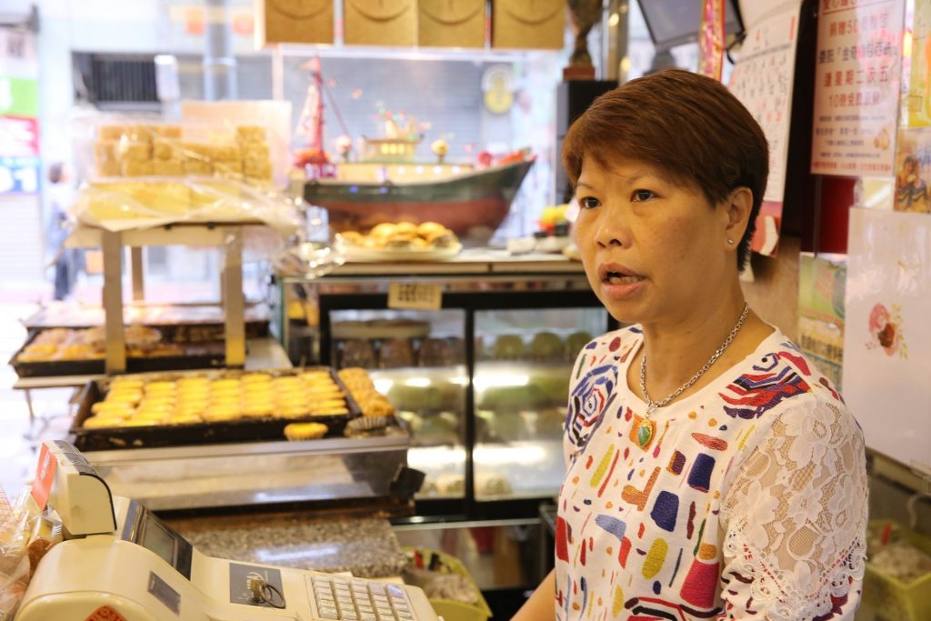 蘇太太說捐贈麵包的善長人翁為退休人士，並希望計劃能一直延續下去。